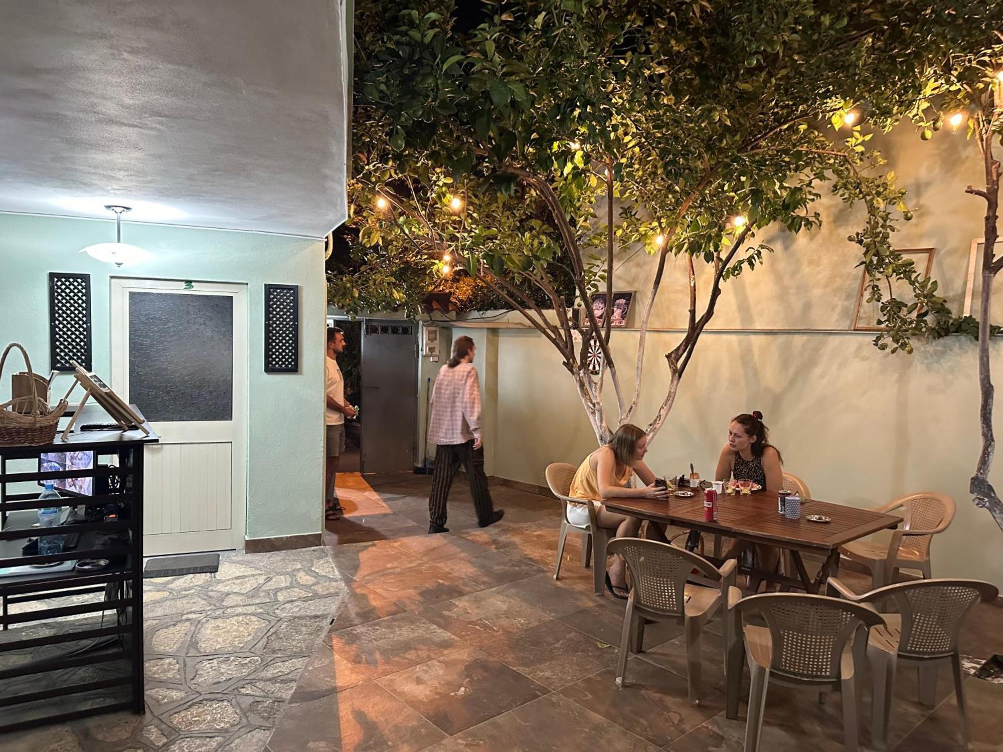 Tirana Lemon Breeze Hostel Exteriér fotografie